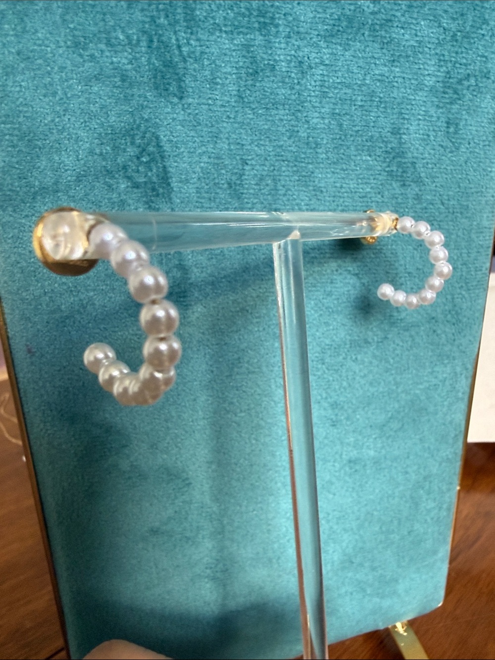 18k plated Pearl Bead Hoop Earrings - White